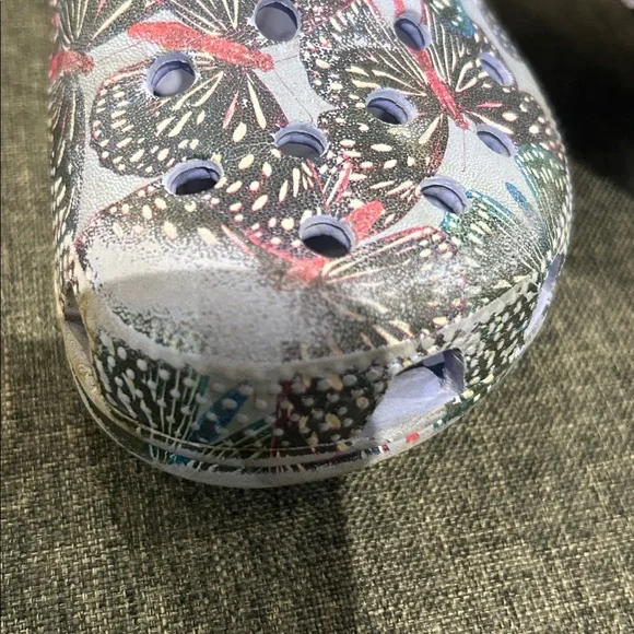 CROCS KIDS SIZE 13 - Picture 3 of 4